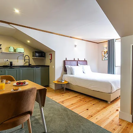 Light - Downtown Апартаменты Лиссабон