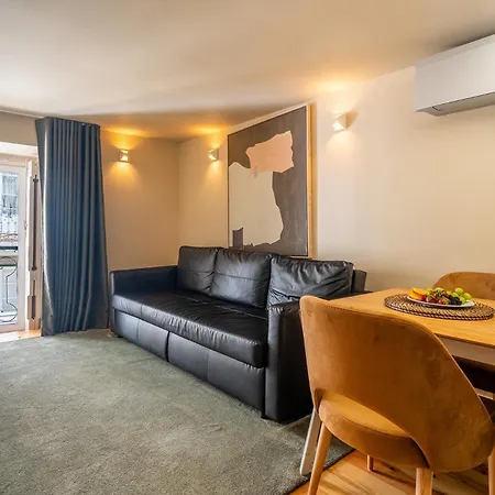 Light - Downtown Appartement